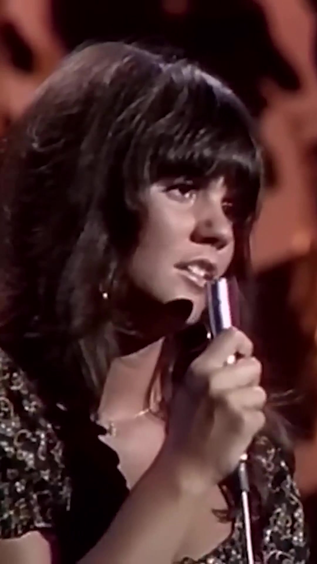 @Linda Ronstadt