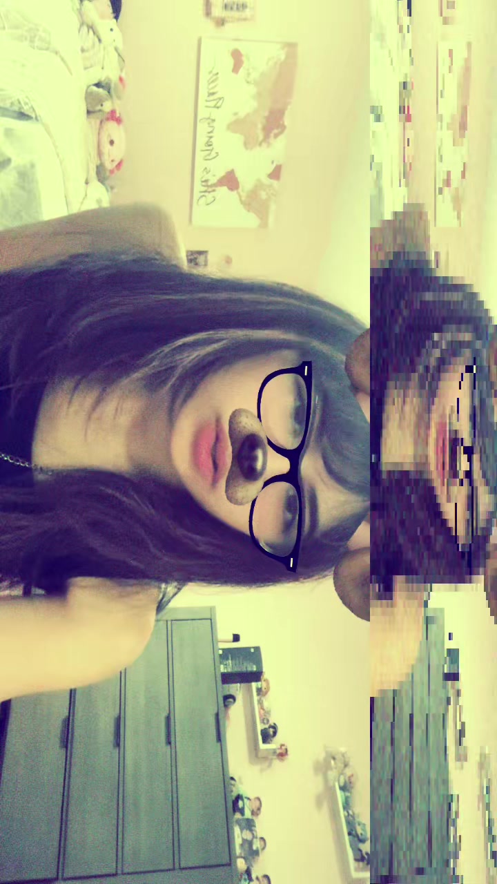 @issu⁷