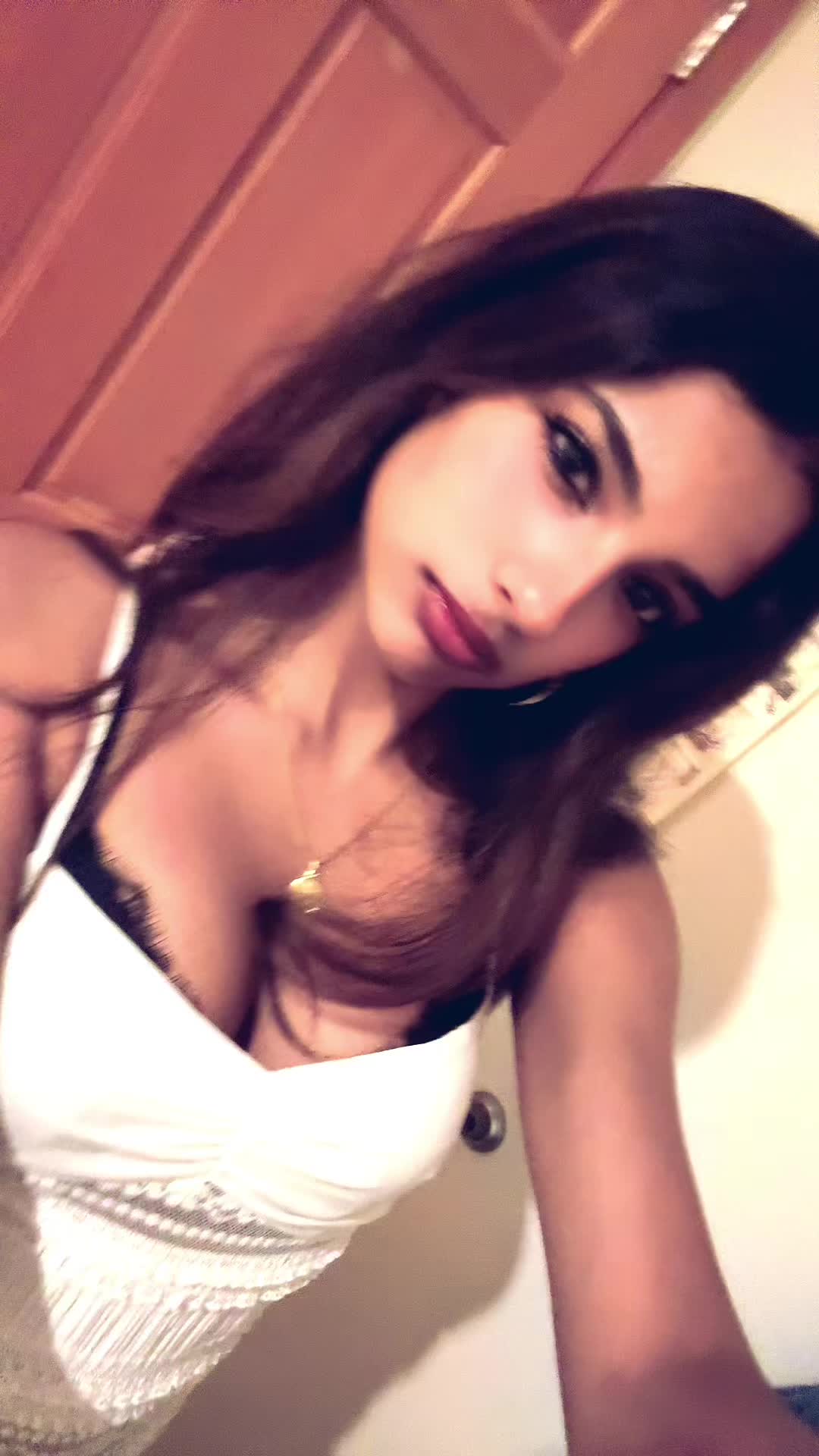 @<3
