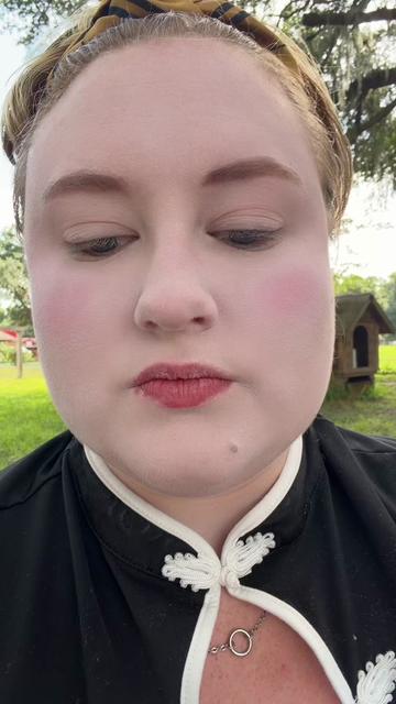 @myprettygothjourney