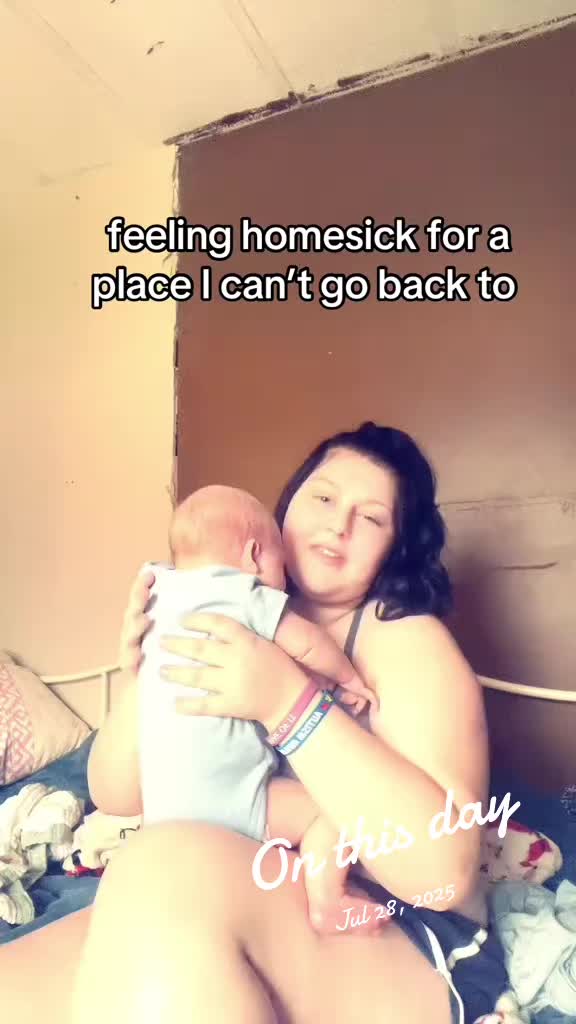 @Ashlynn | SAHM