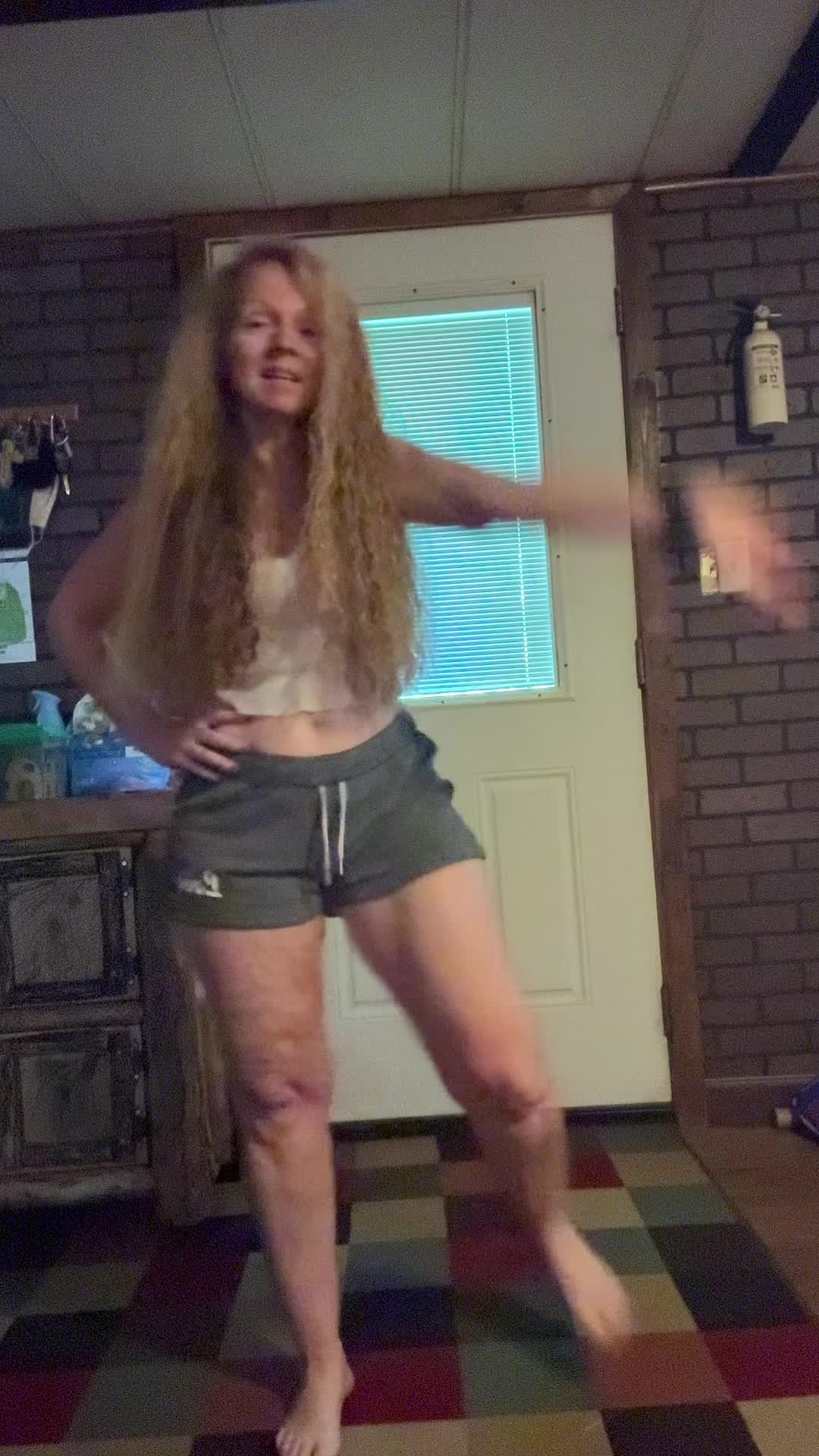 @Gg