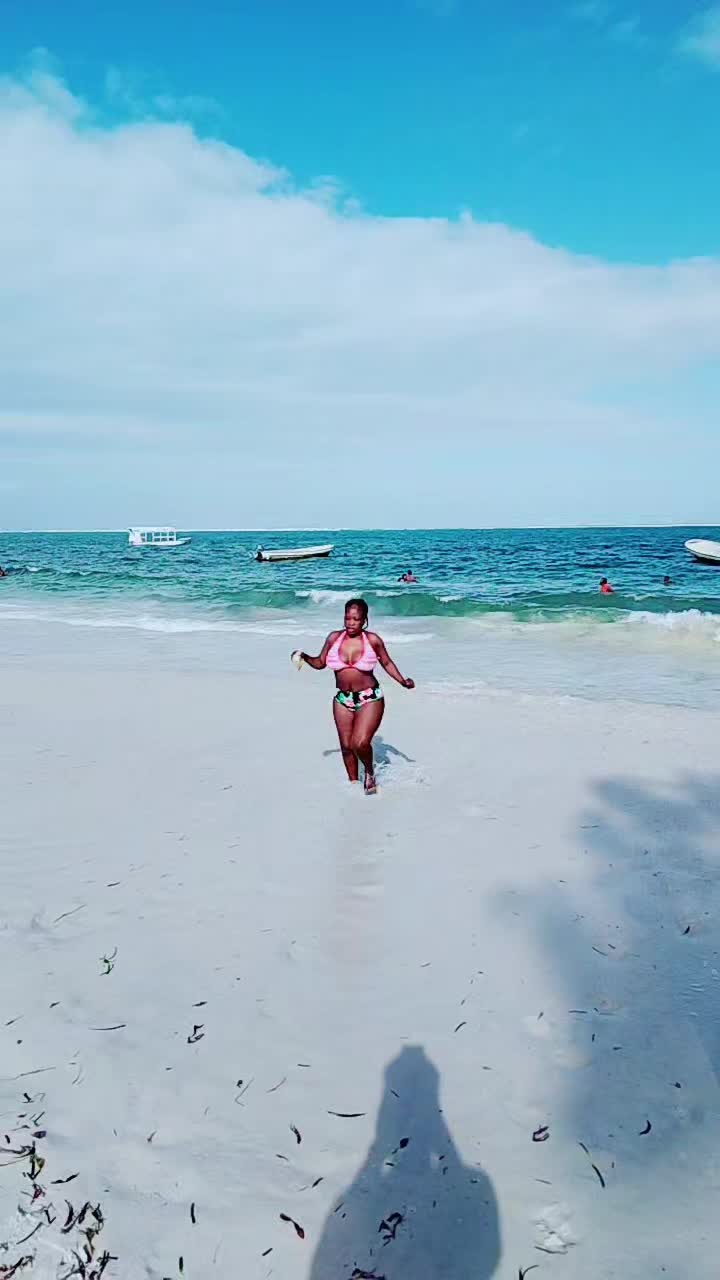 @ADHIAMBO 🇰🇪