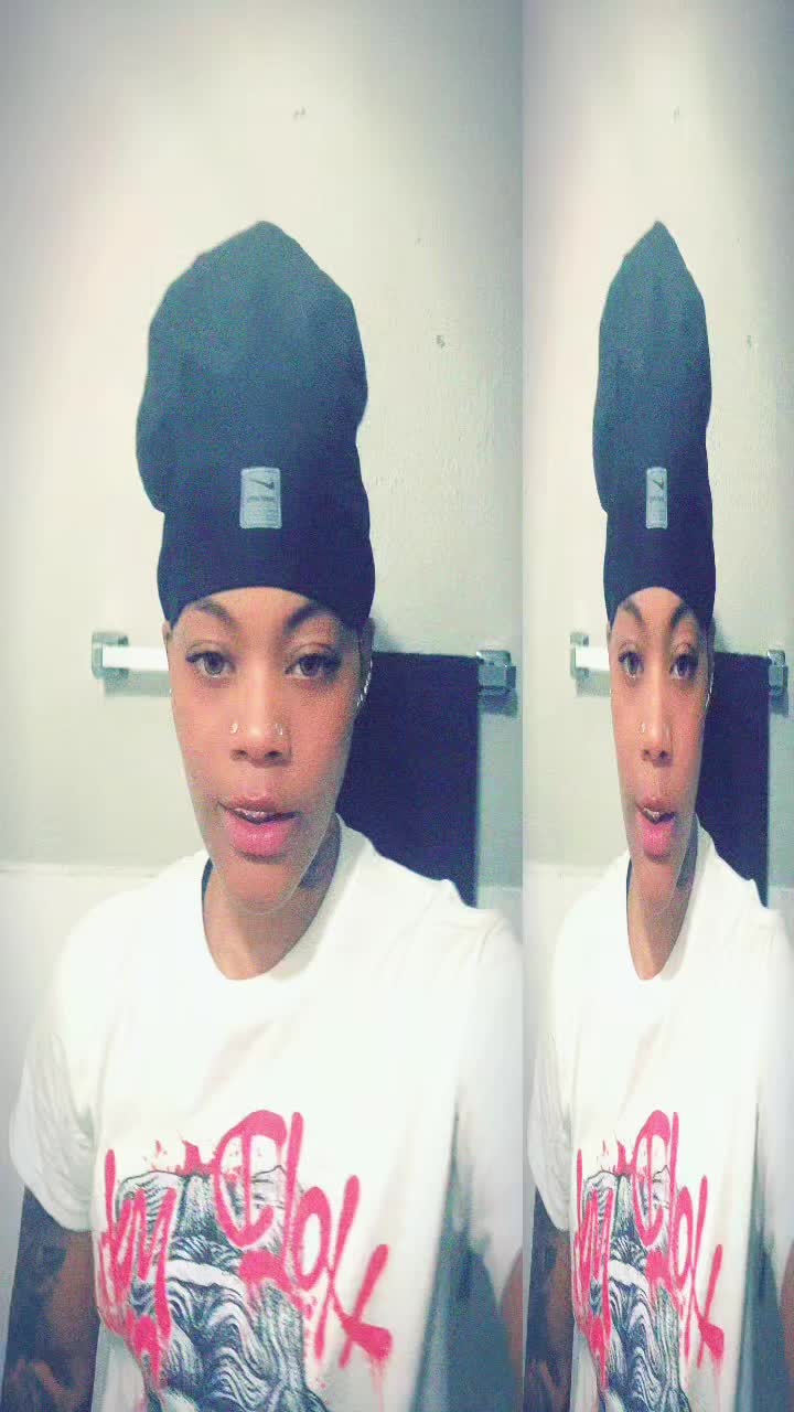 @aaliyah ๐ .