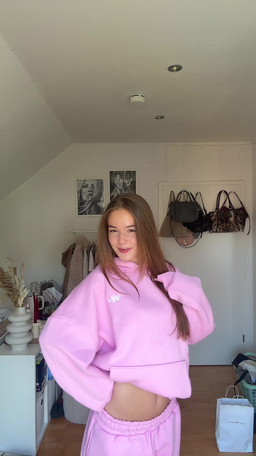 @elizia