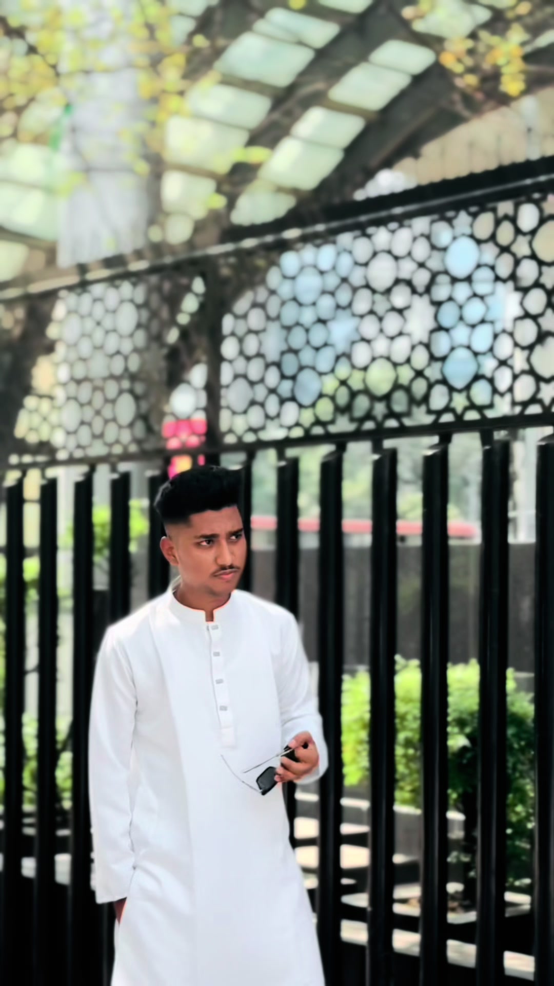 @🤷AHMED RIAYZ🤦