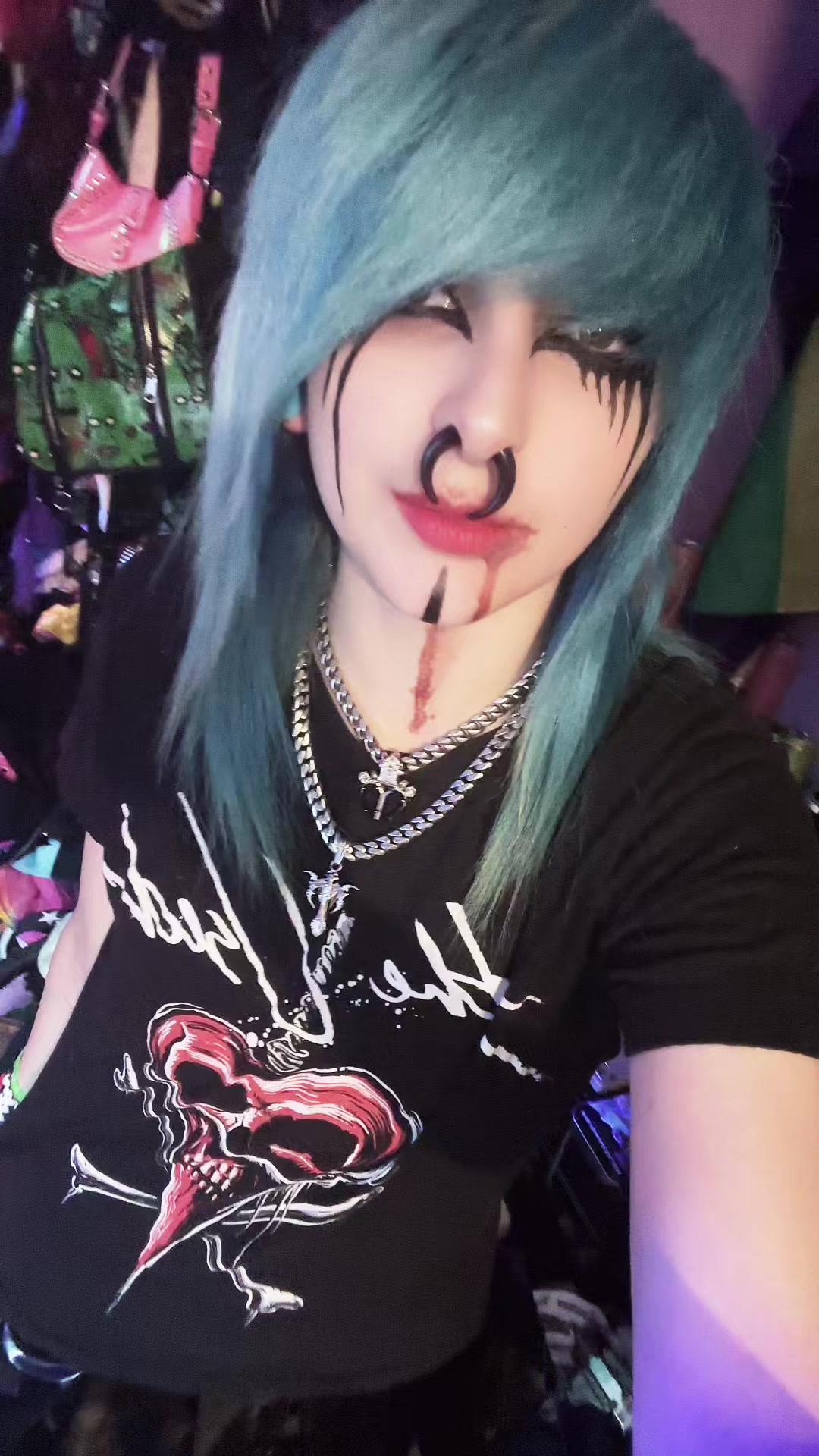 @Xx_CHARLI_CLAWS_xX