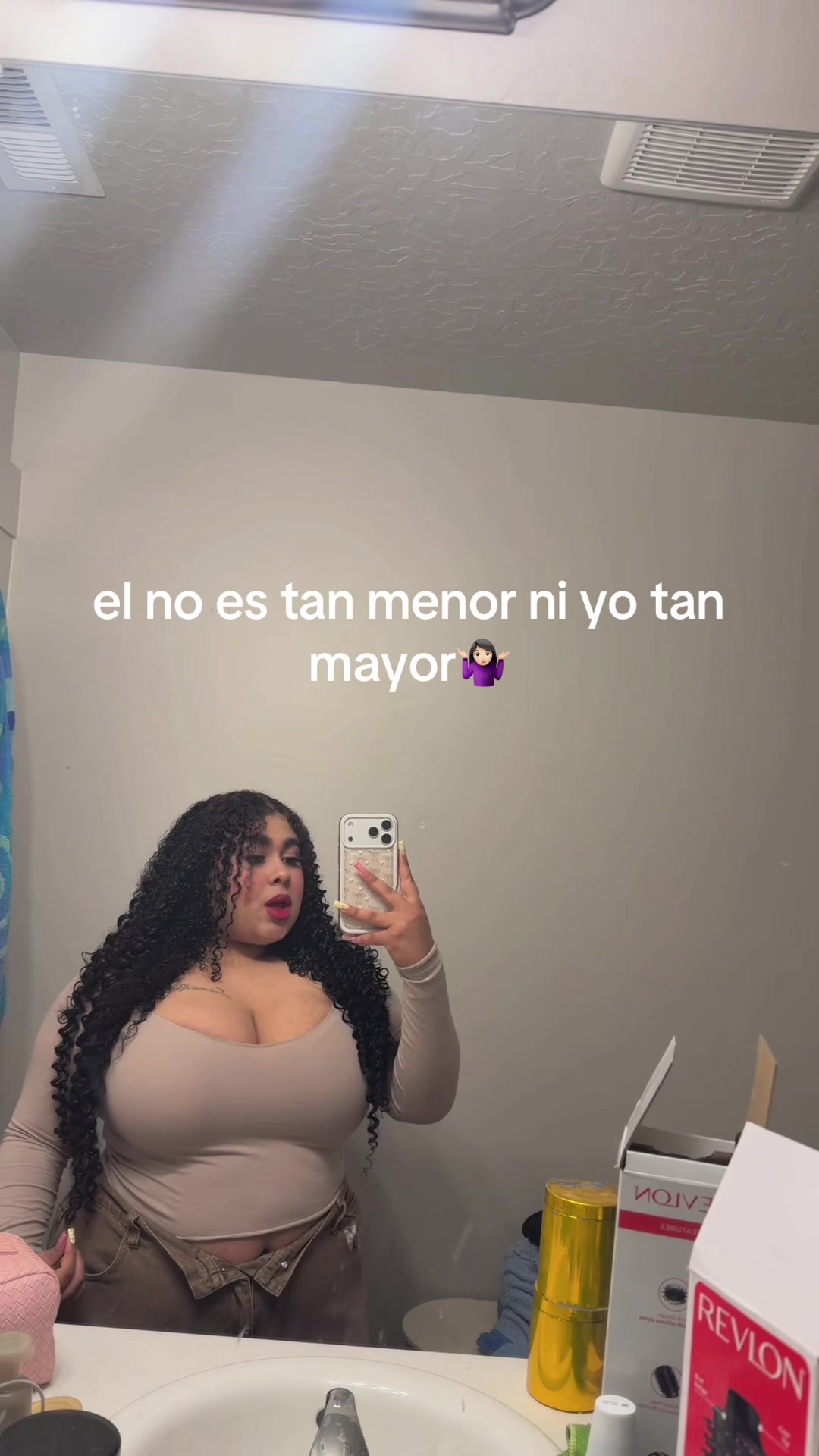 @Lislauram. 🦥