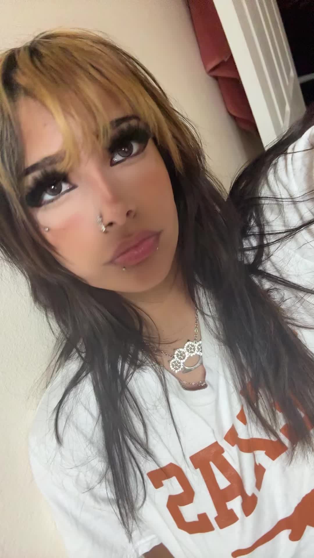 @meow