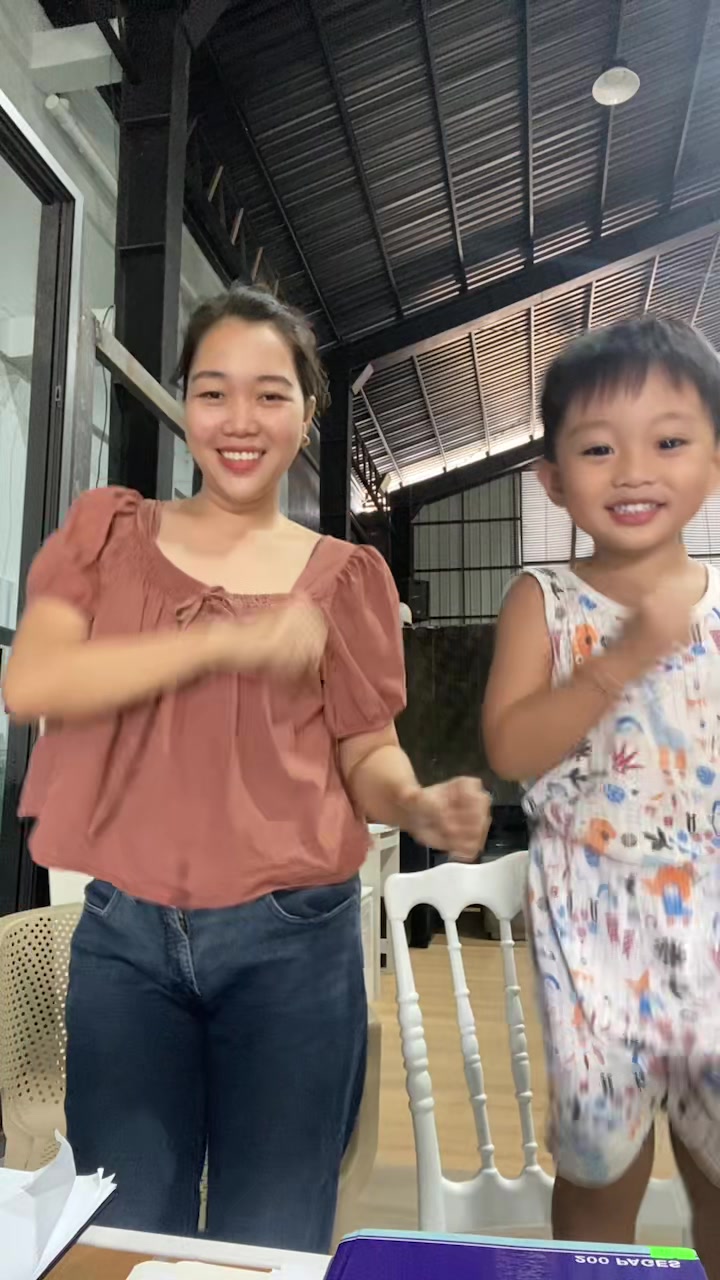 @mommy_angge