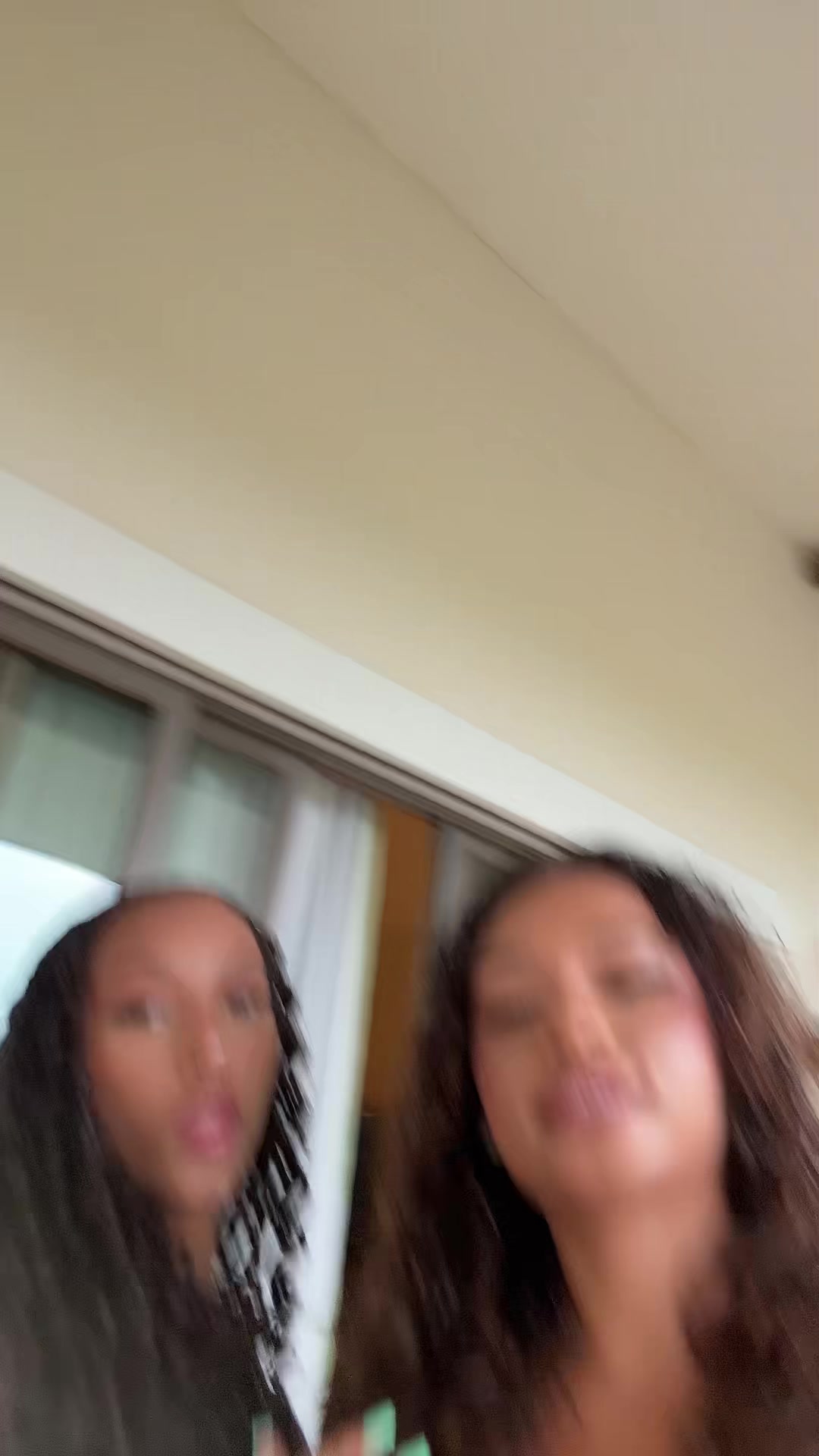 @notschreibergrace