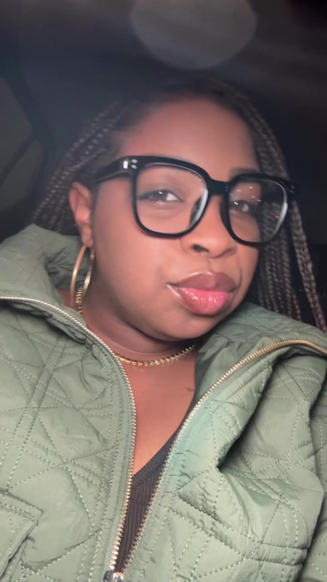@KiJanaMonet