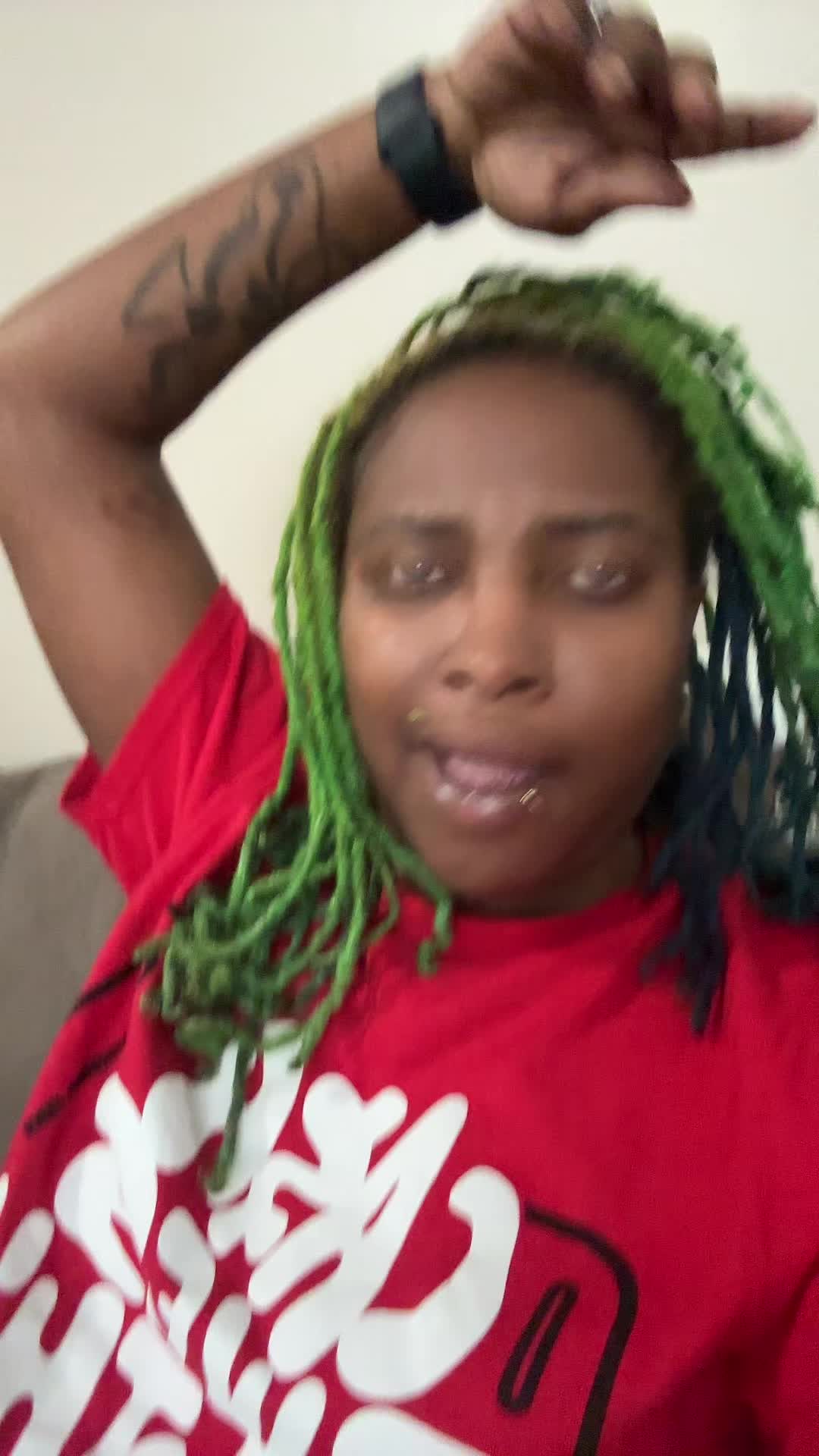 @Fine_Ahh_Queen