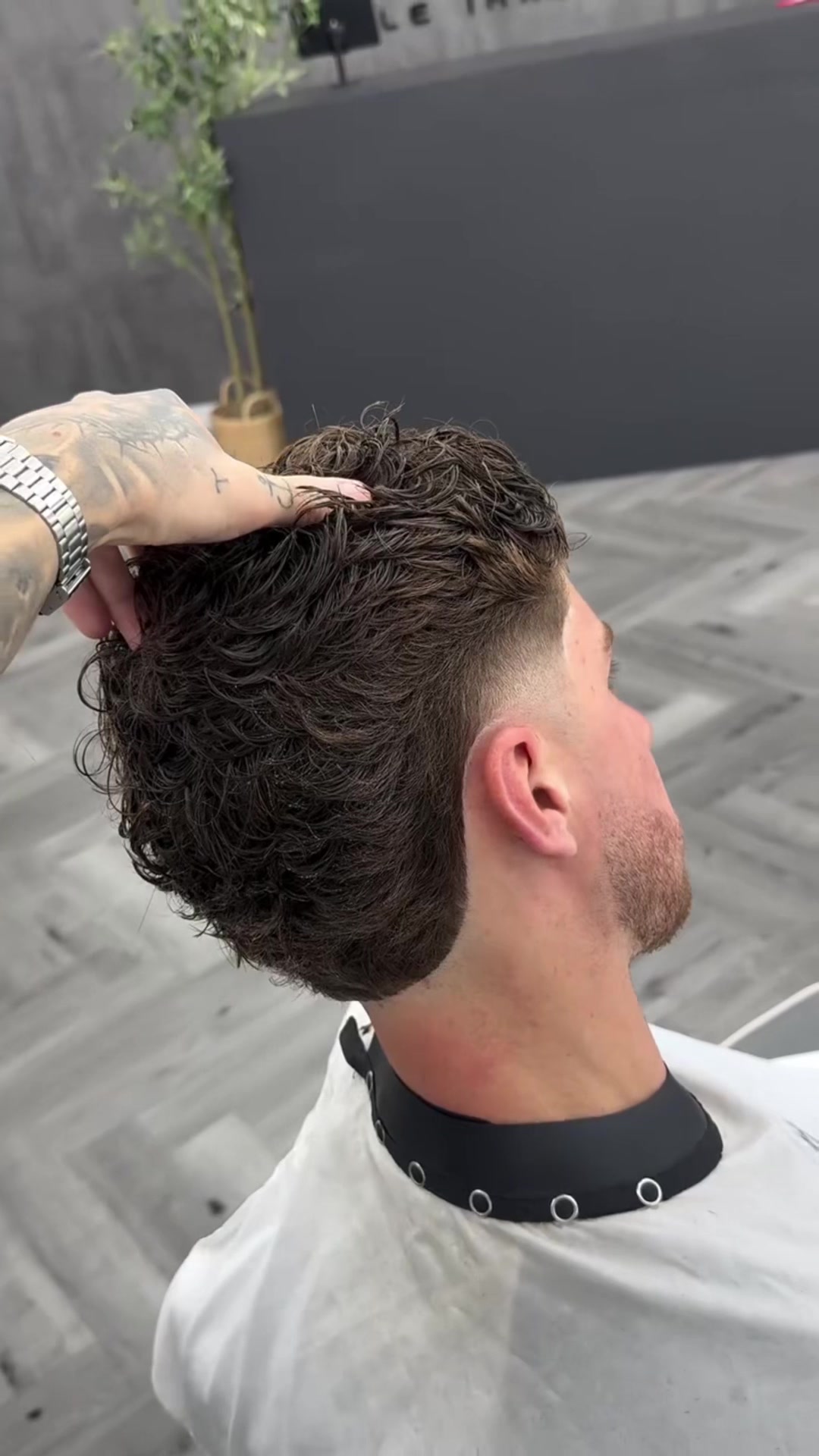 @THE LATIN BARBERS 2