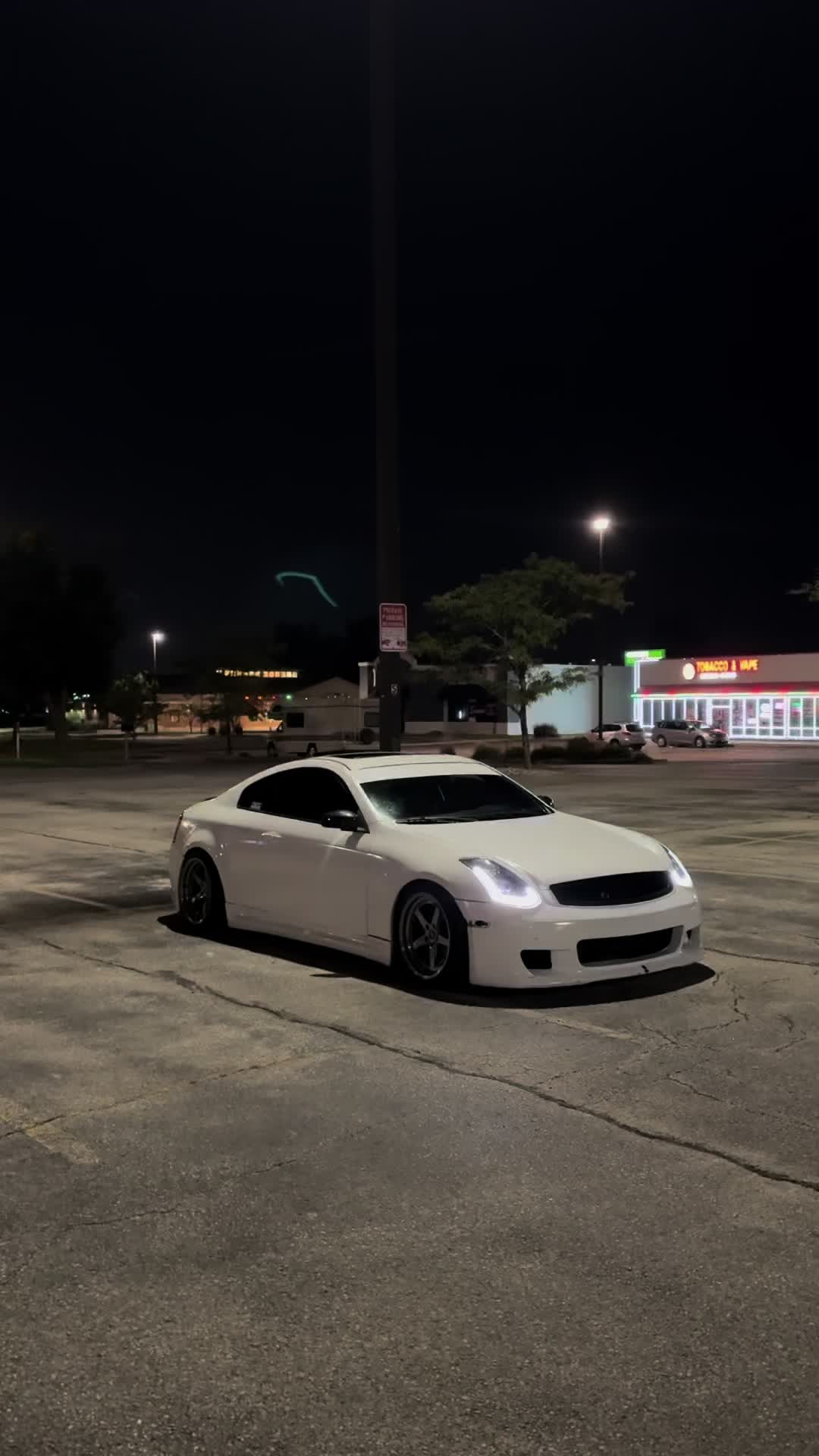 @Vq.Cayden