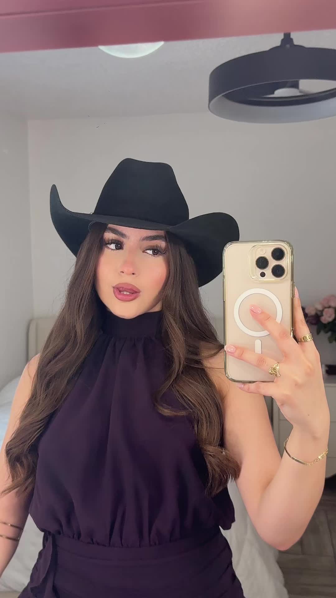 @Melanie Ortiz ♡