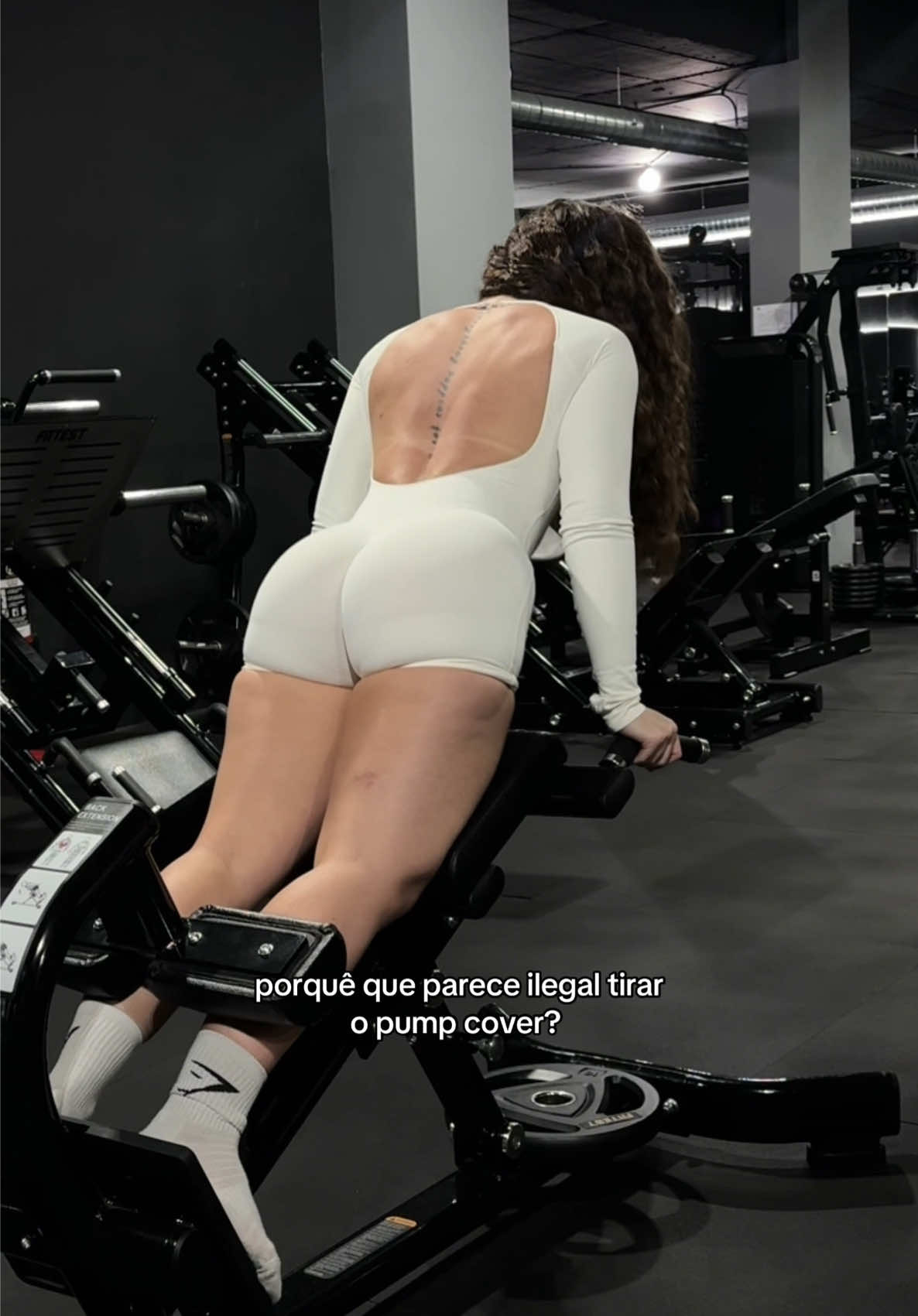 @In&ecirc;s