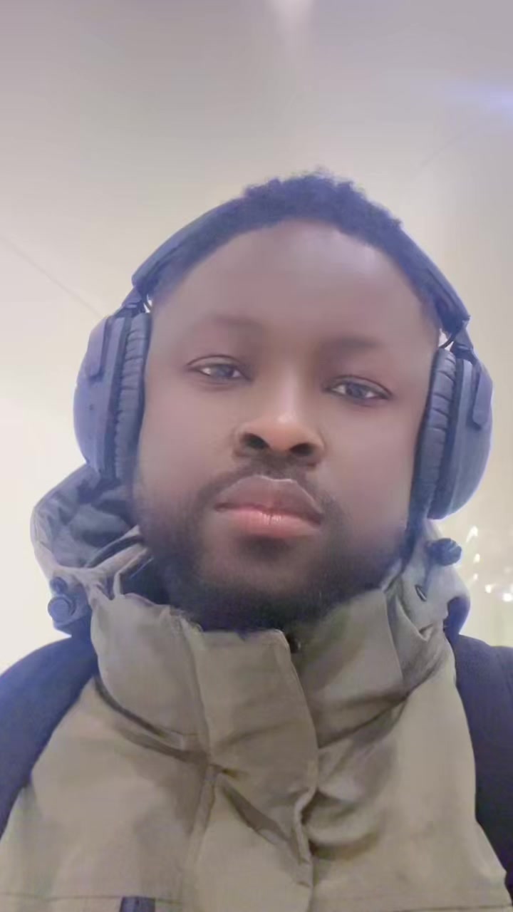 @Ⓜ𝓐𝓻𝓸𝓴𝓪🇸🇳🇫🇷
