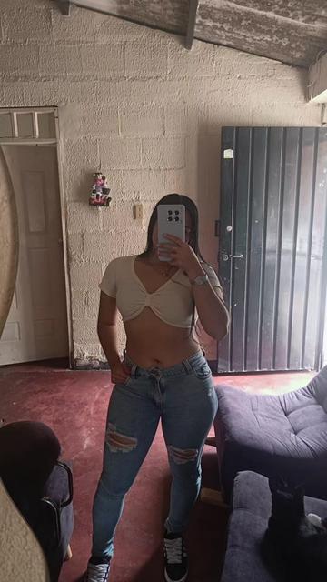 @CAMILA🌻🦋🗽