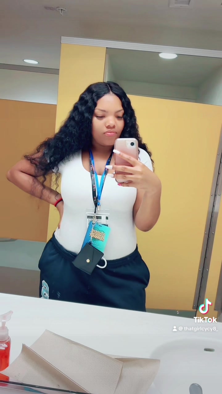 @thatgirlcycy8_