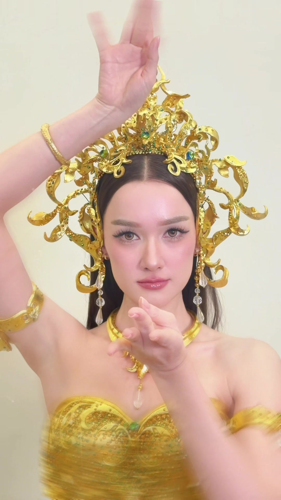 @Diana Flipo | เดียร์น่า