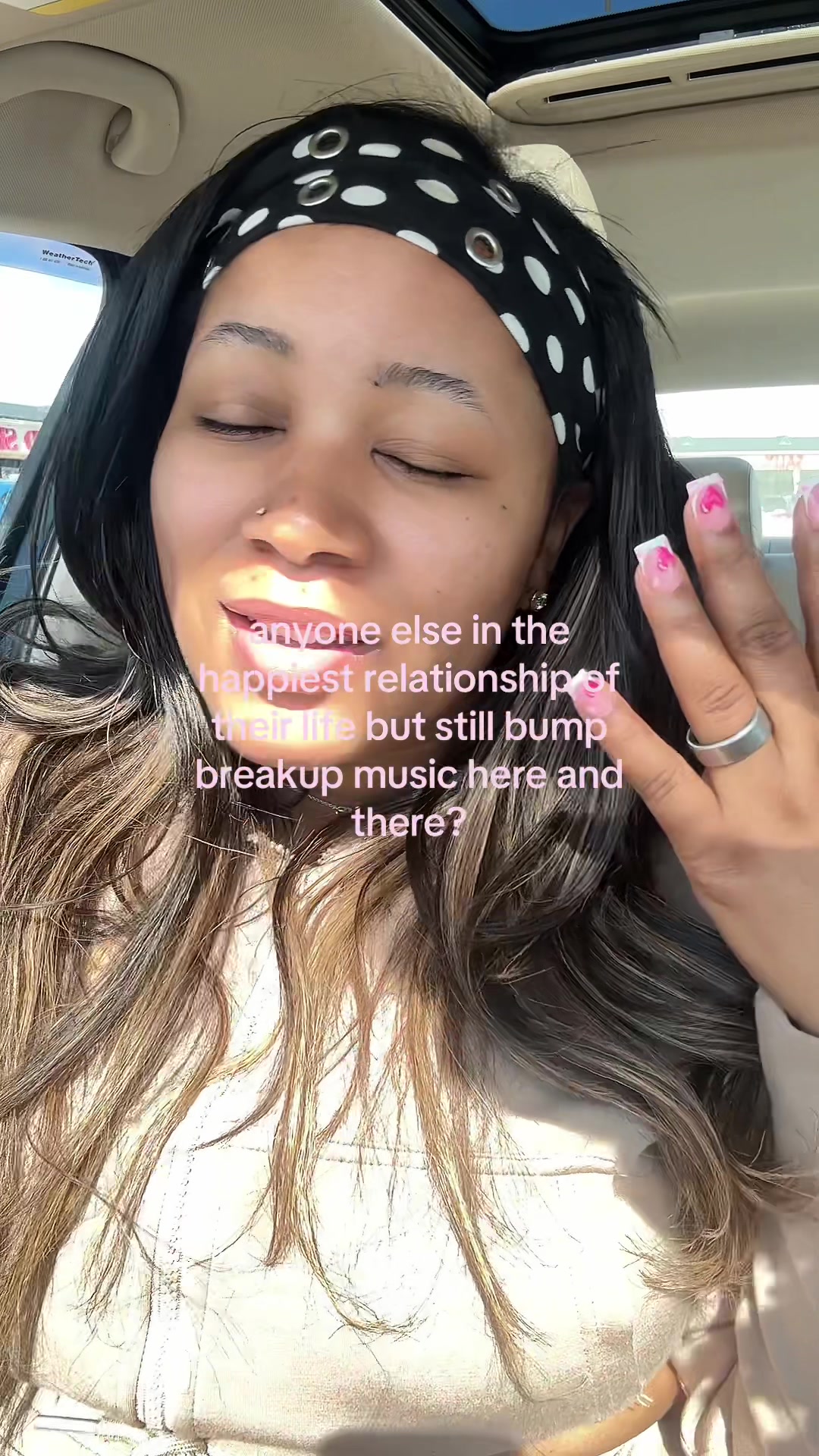 @Qyra🦋