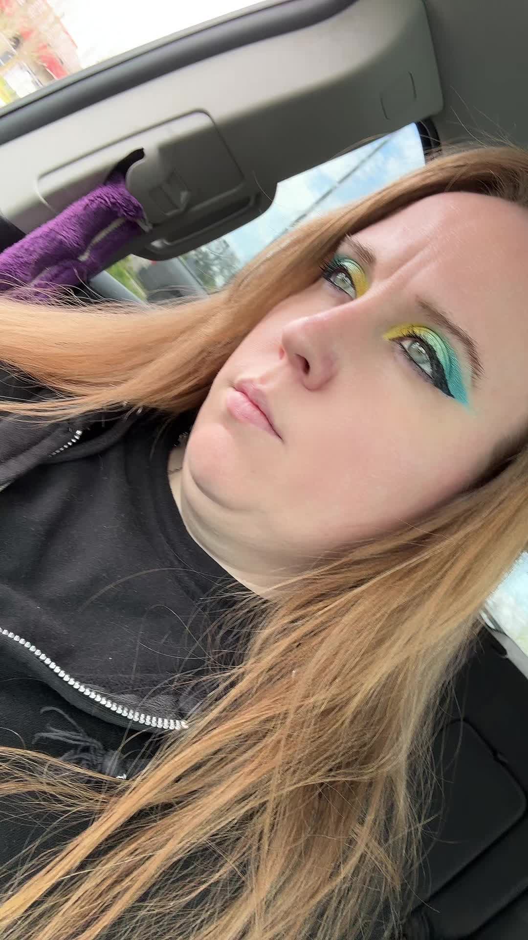 @HellyNyghtwolf16