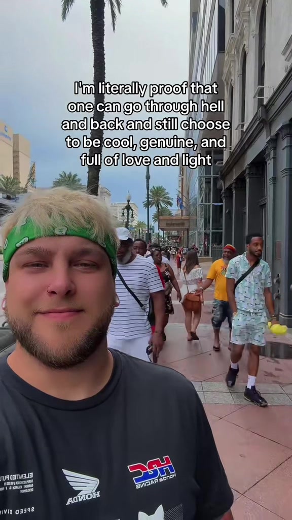 @HotterJakePaul💚🌴☀️