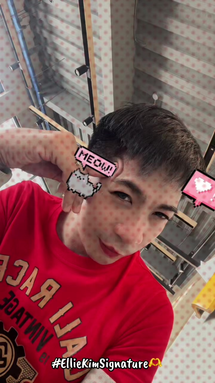 @EllieKimSignature🏳️&zwj;🌈