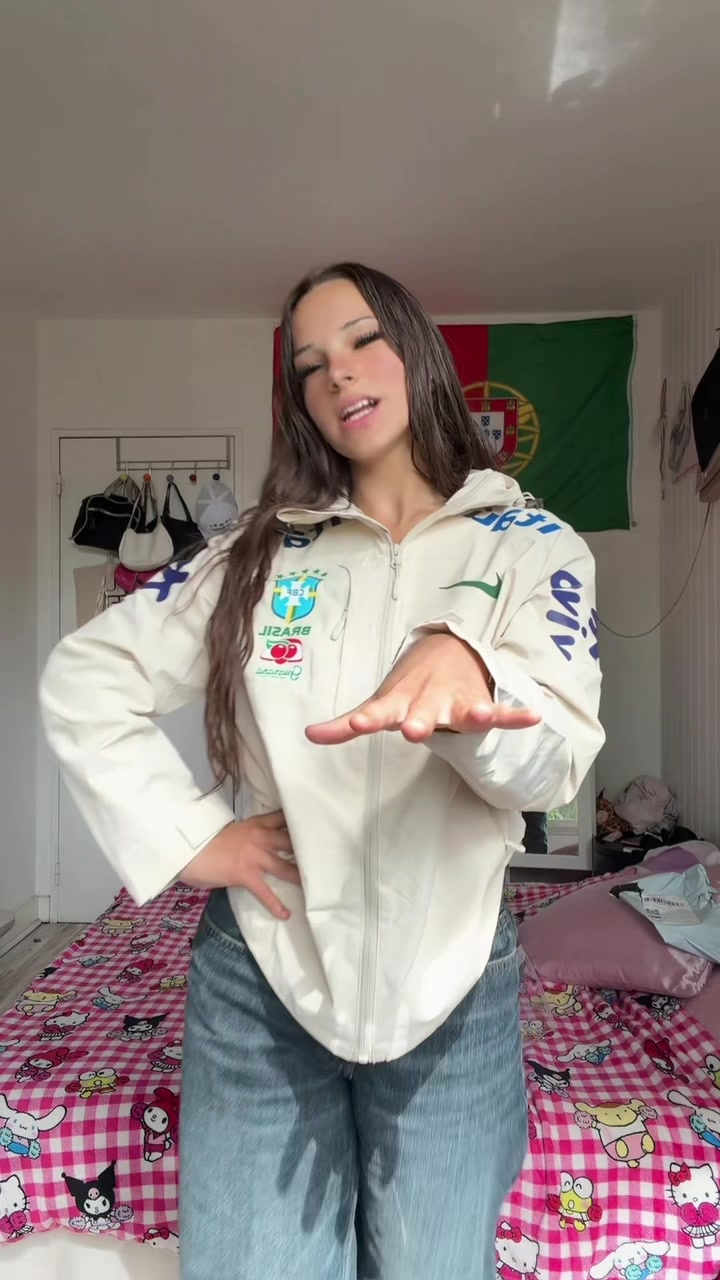 @ℰ𝓋𝒶 🎀
