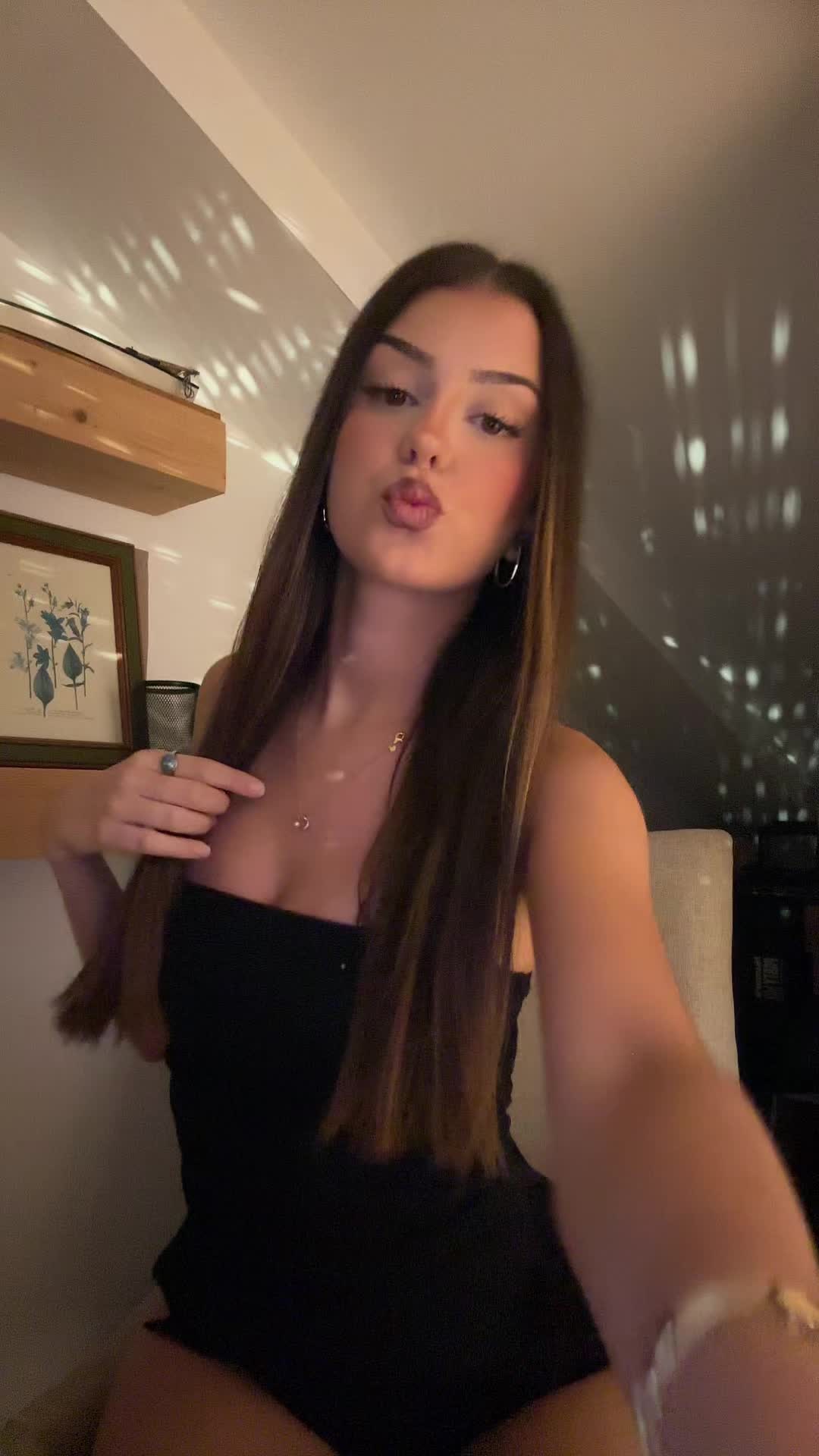 @annitaa_555