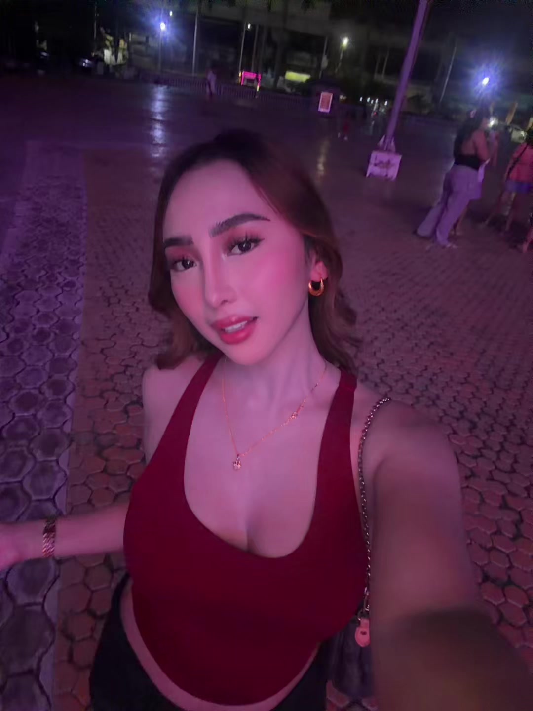 @Khai