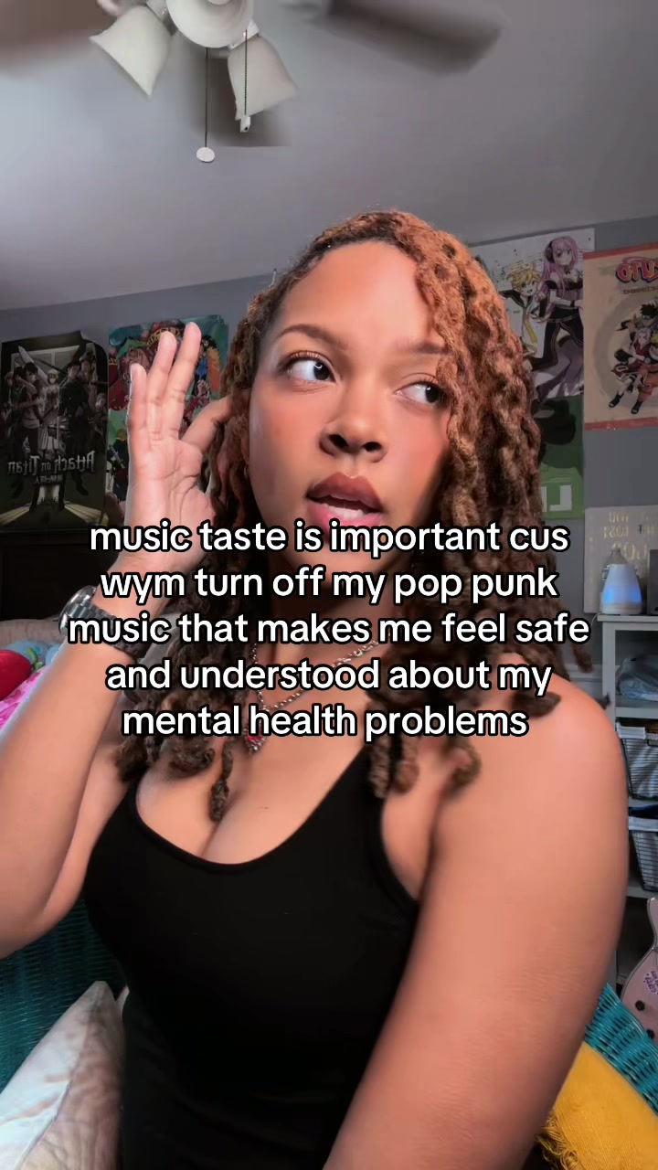@Ella B.