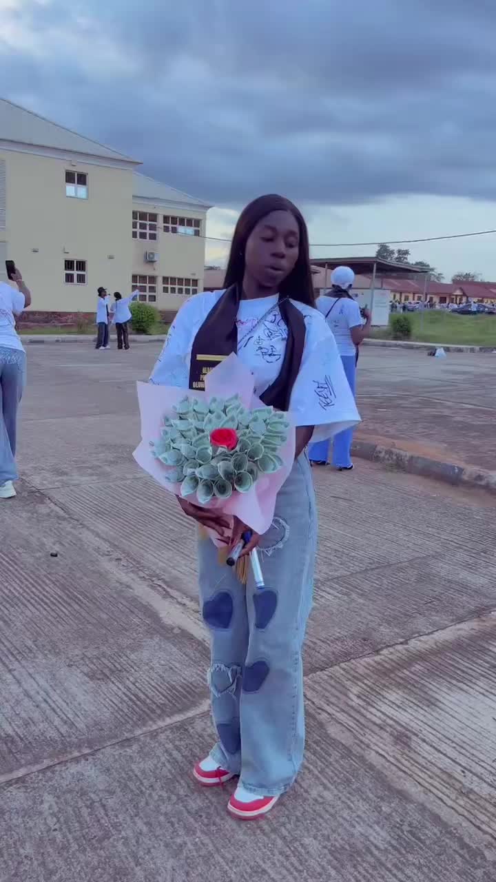 @Oluwadamilola