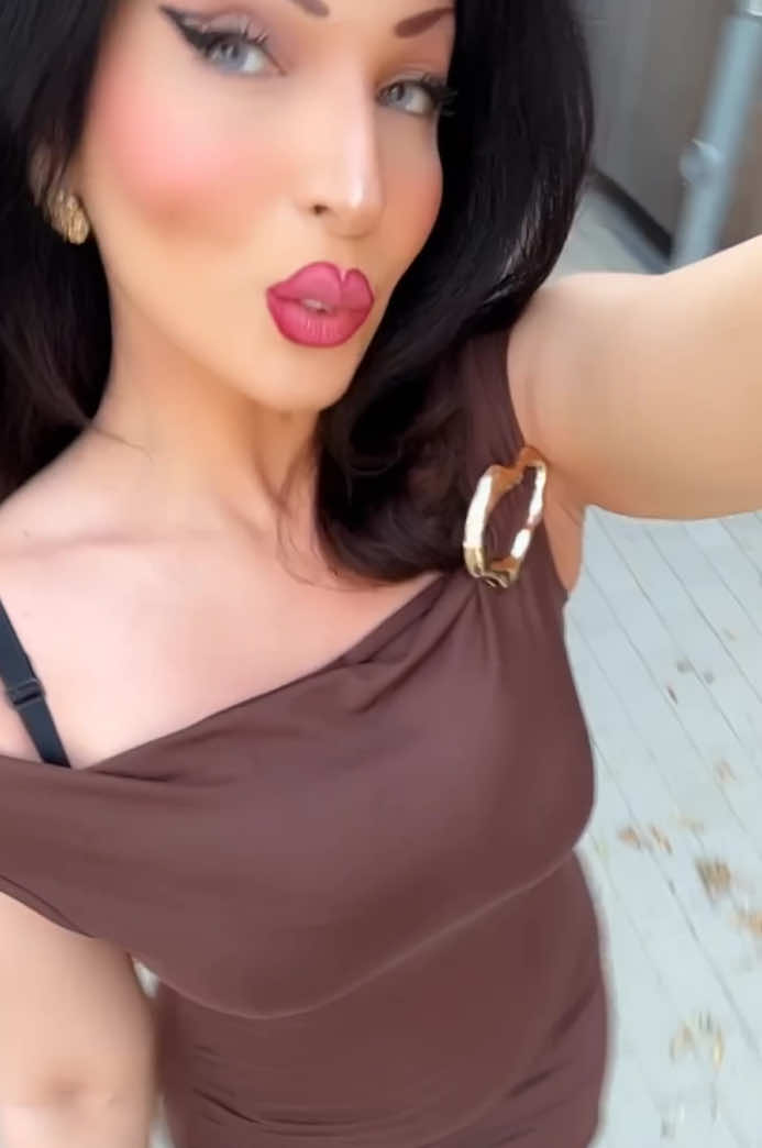 @Linda_Bens🥀