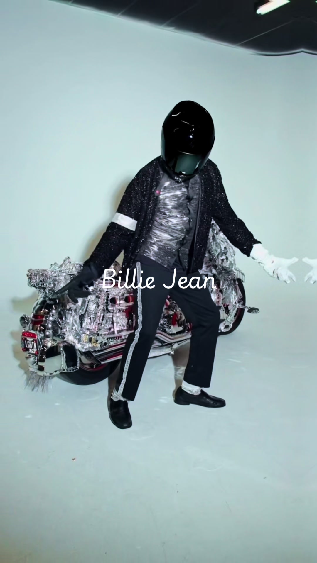 @The-Mystery-Man