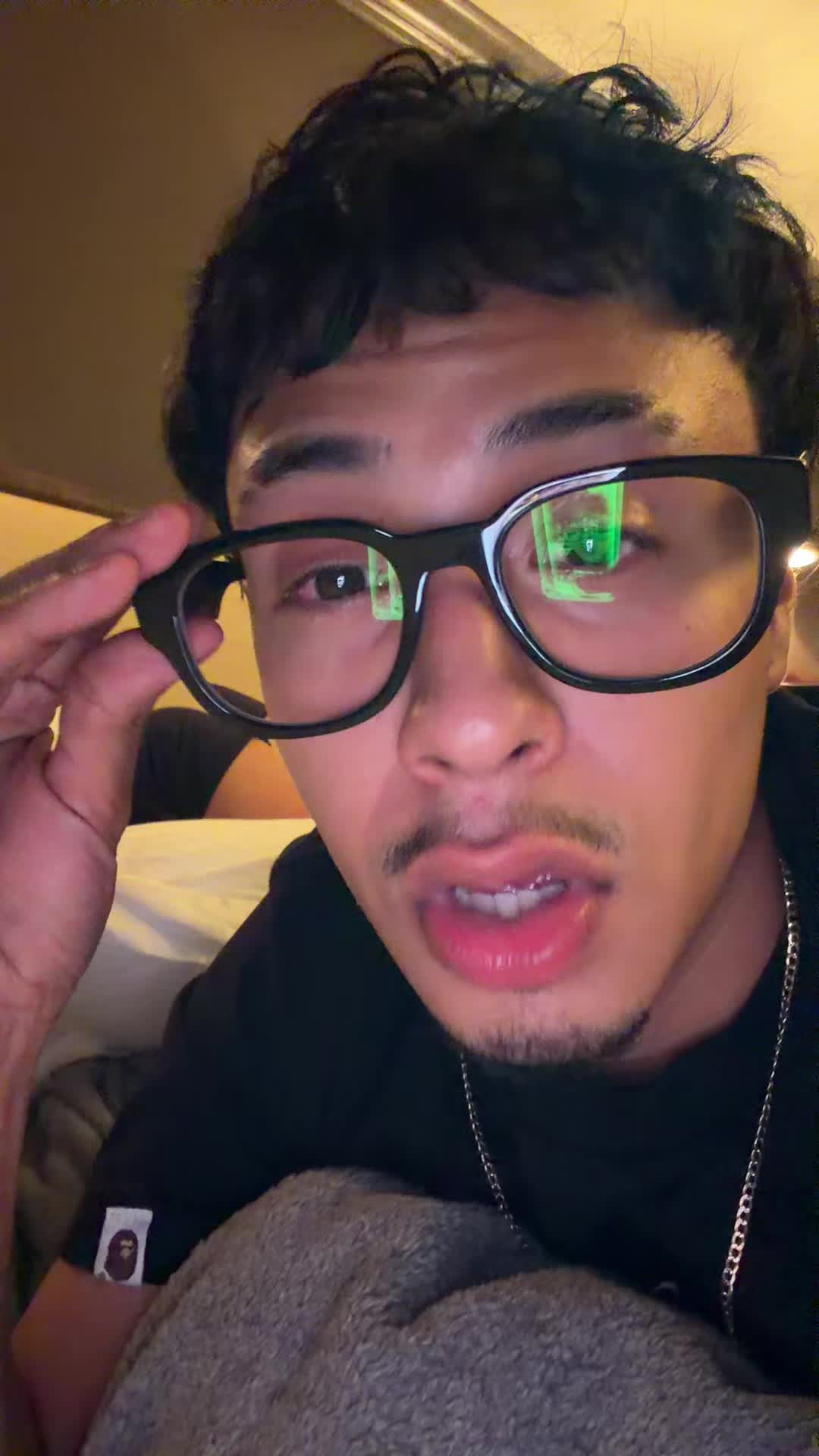 @eezzmo
