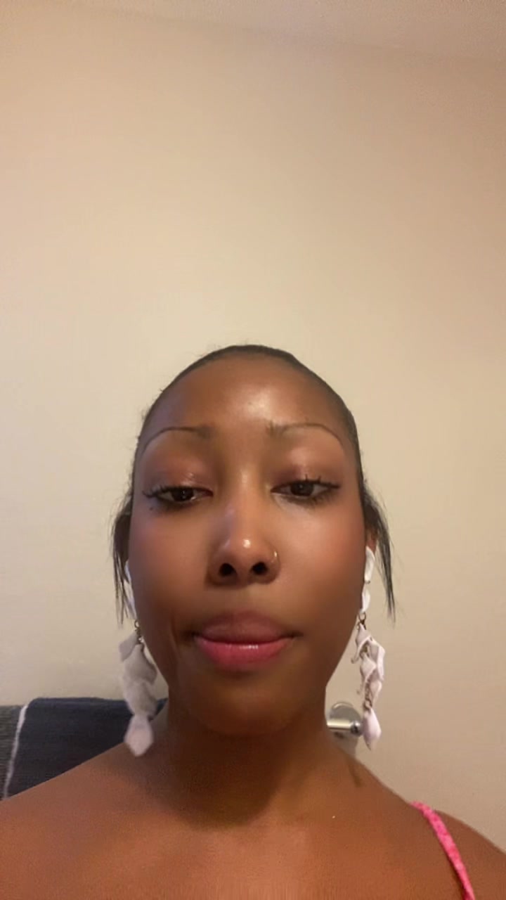 @MommaCoCo