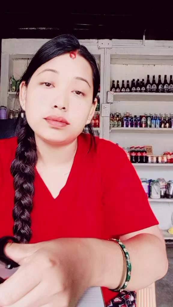 @Deepaaa❤️🌸
