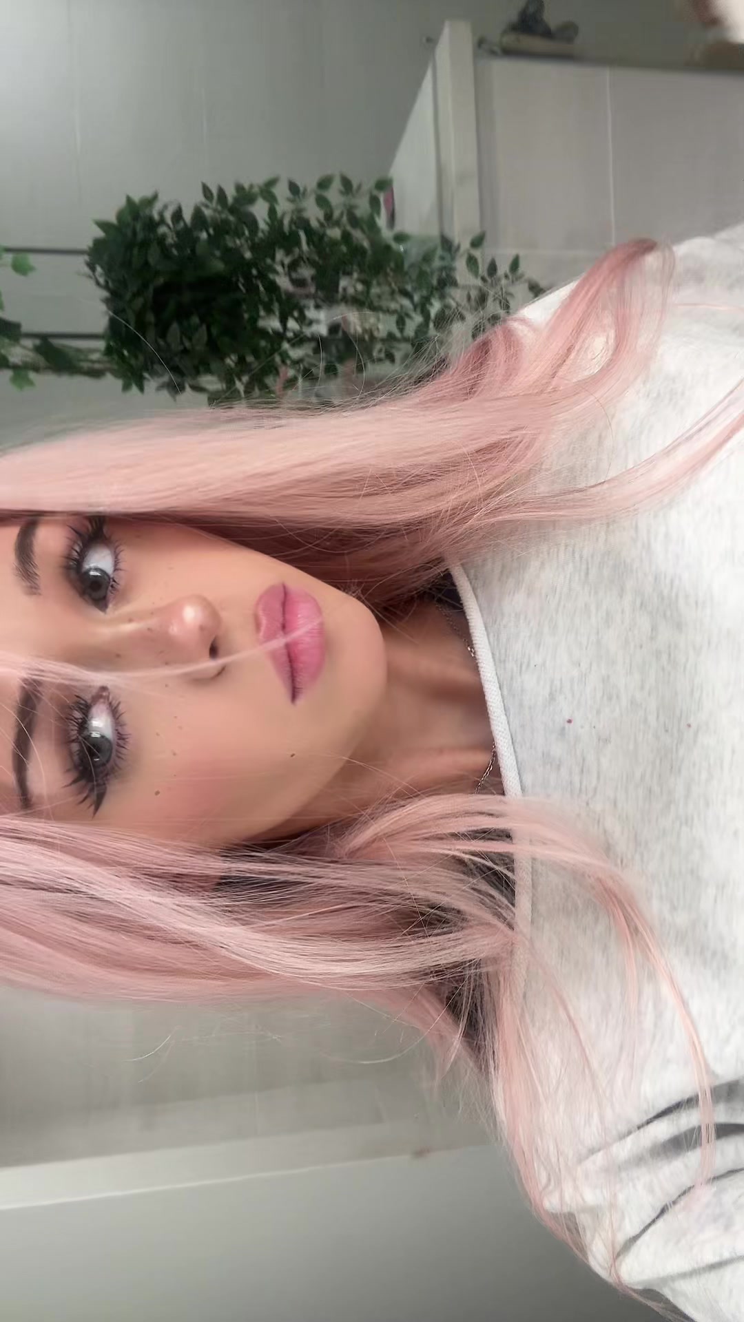 @nevaaadaa