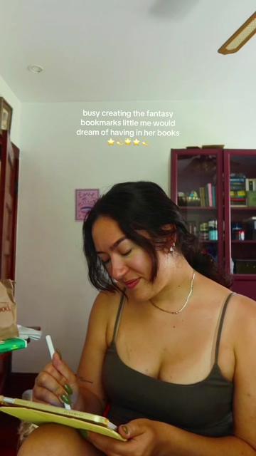 @LivingLunaCreations
