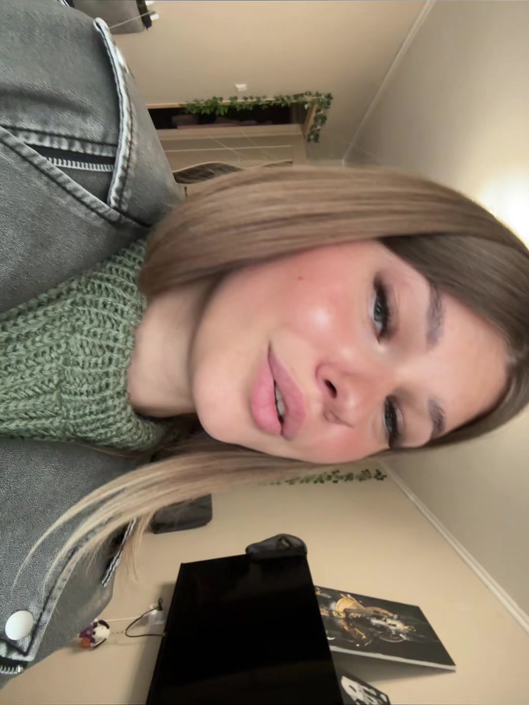 @Настёна