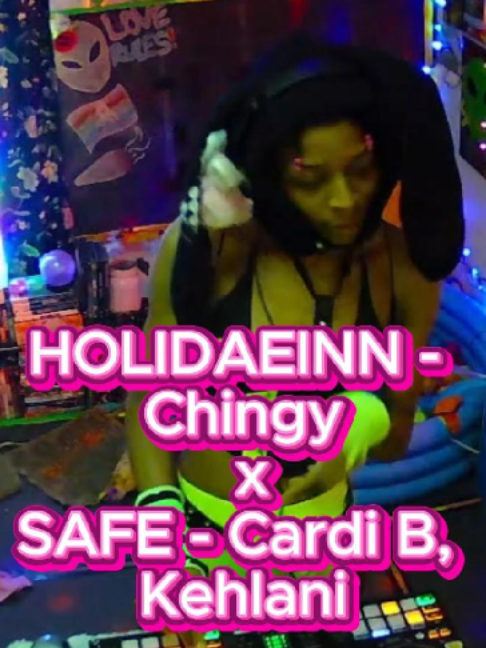 @Ashle la DJ SIX