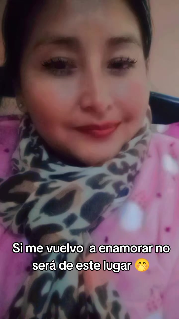 @Autentika/ Luz Noa