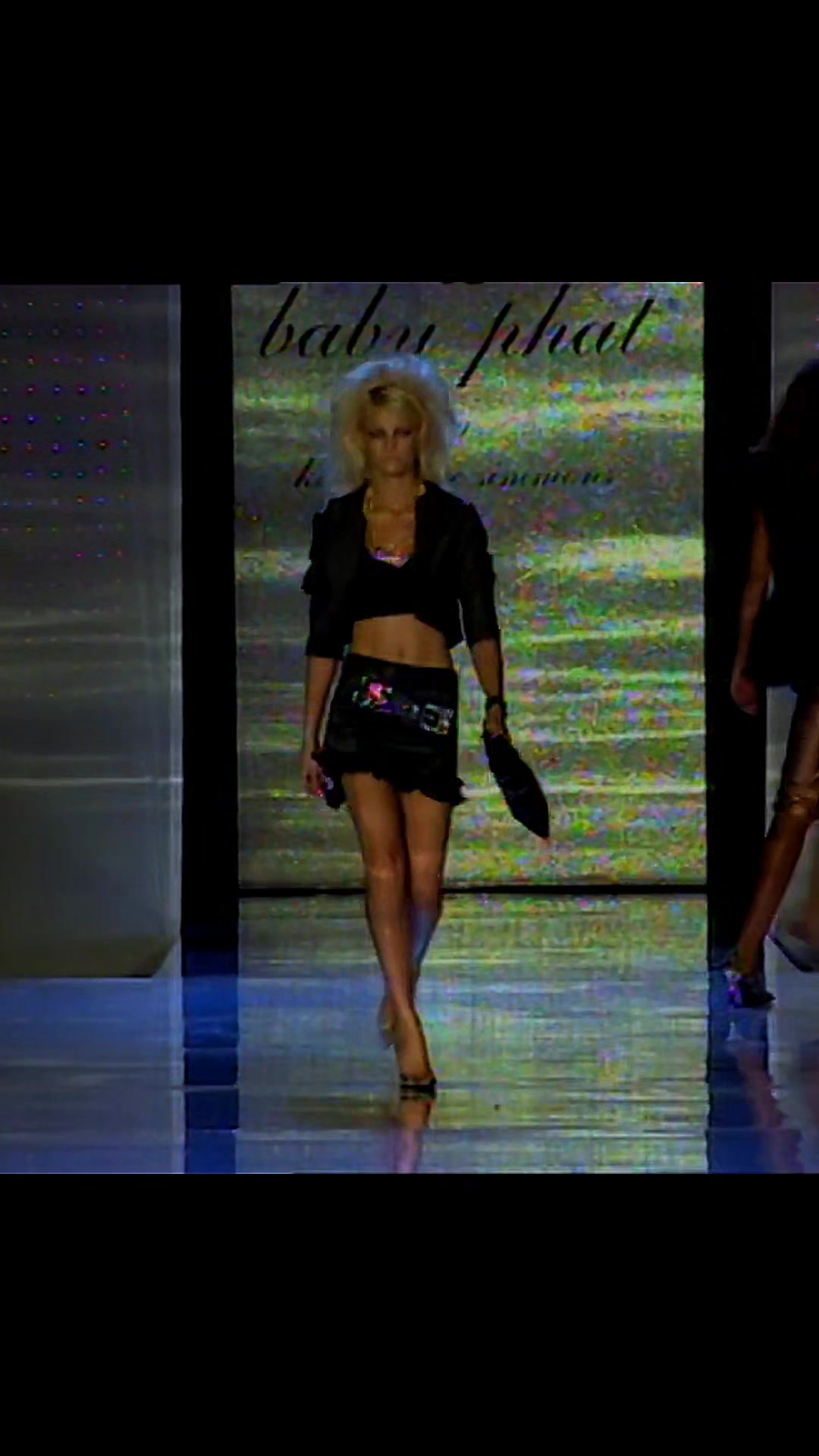 @fashion.runways