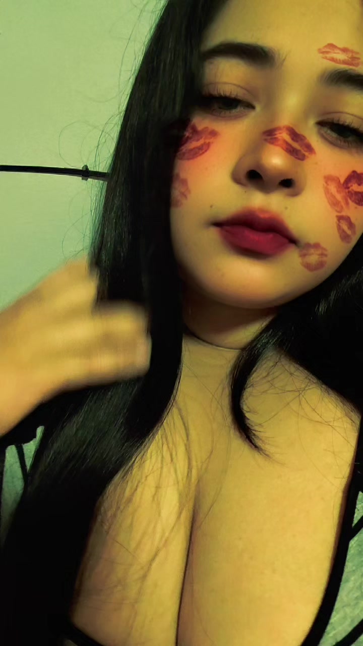 @Caroliina