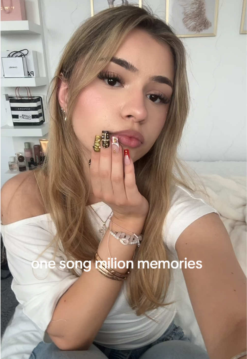 @๐๐๐๐๐๐๐โญ๏ธ๐ชฉ