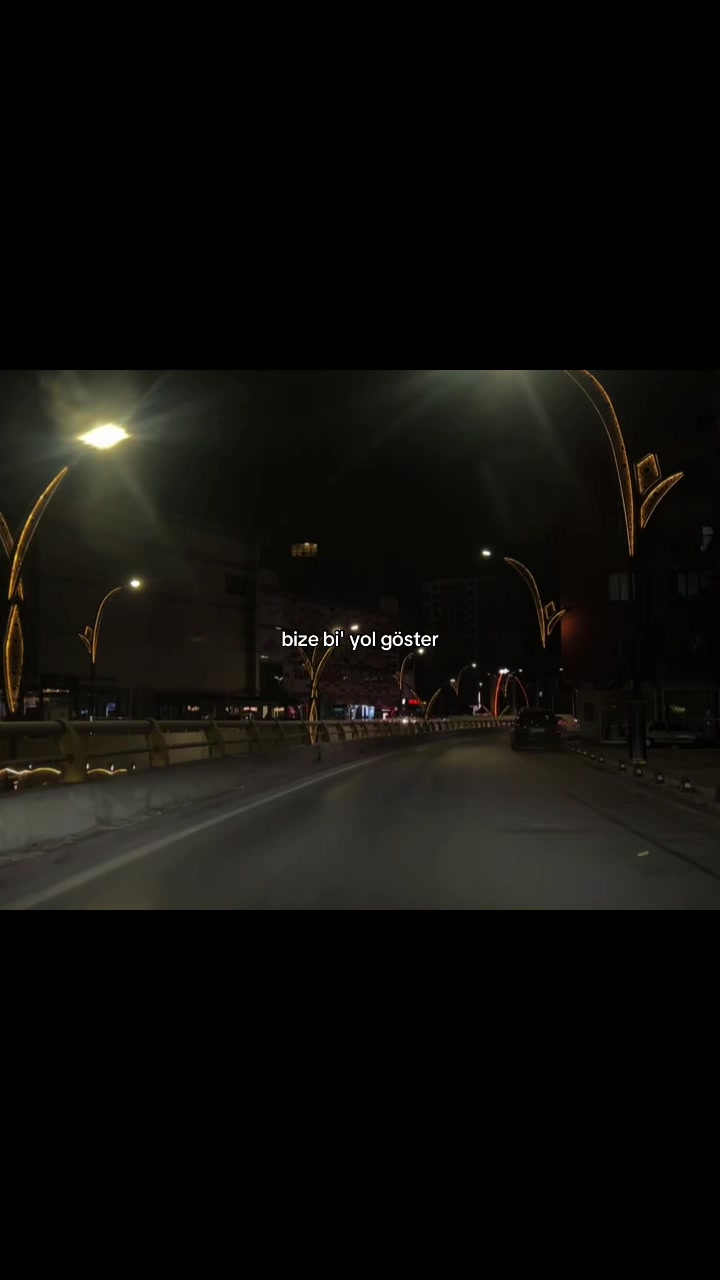 @ℰ.