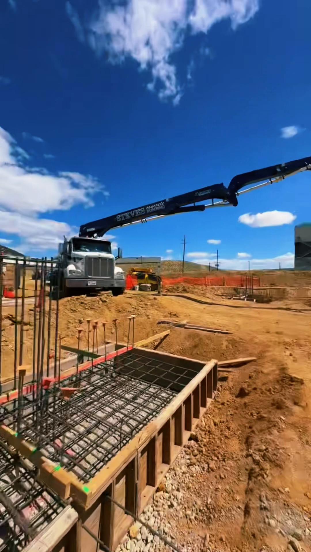 @Steve's Concrete Pumping