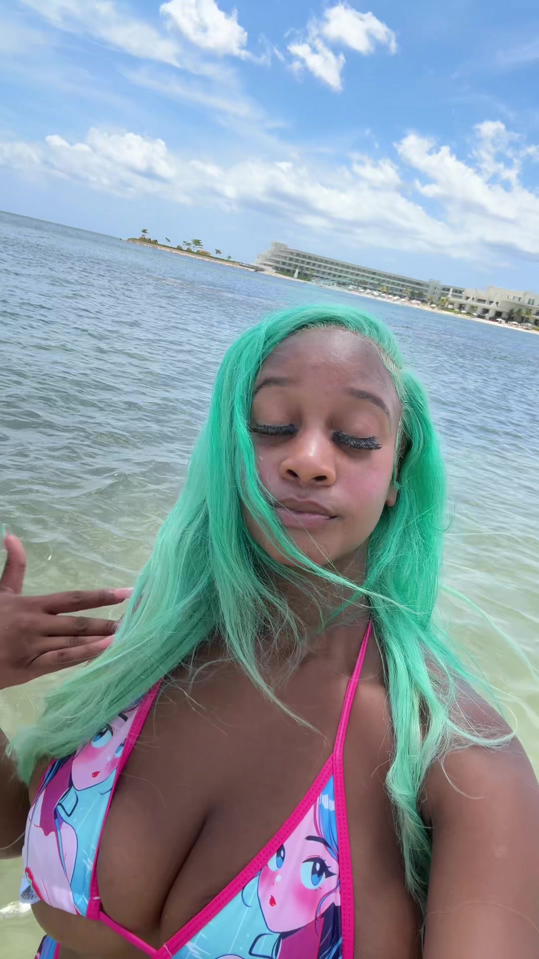 @Juliee